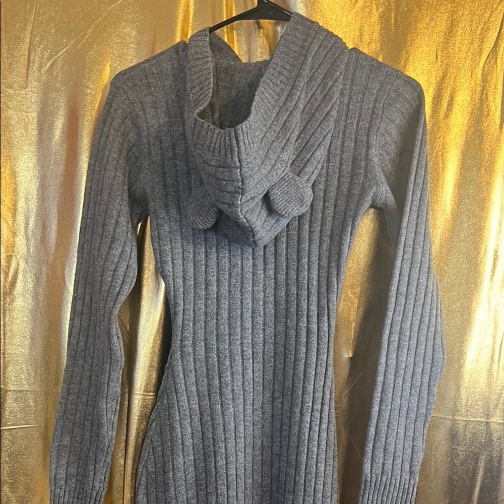 Gray Ribbed Button-Up Sweater - Picture 3 of 5
